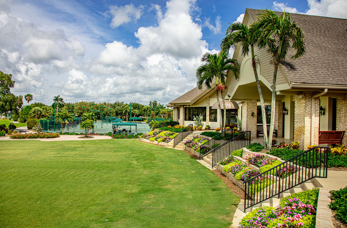 Estero Country Club At The Vines Membership And Club Information