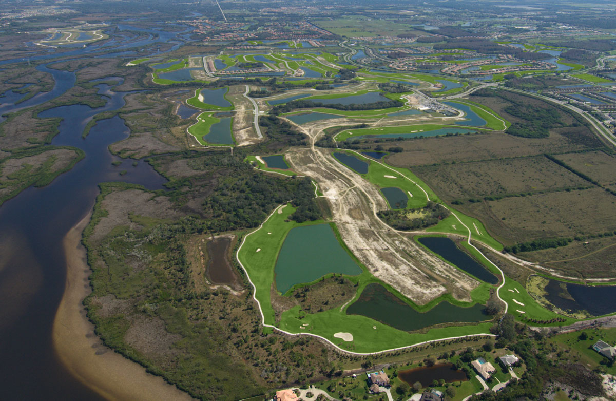 River Strand Golf and Country Club